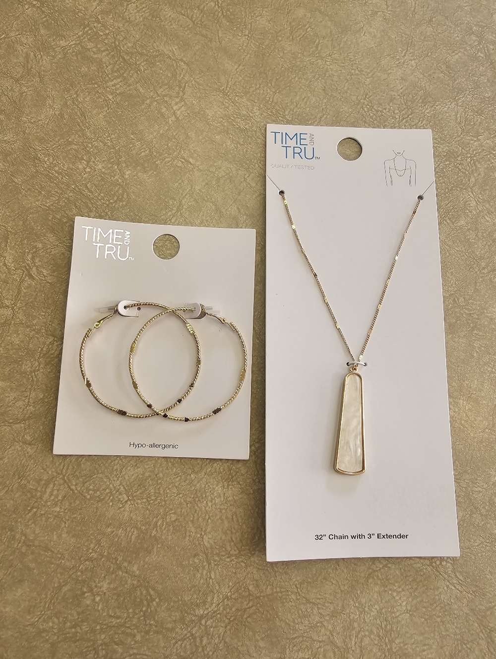 Necklace And Earring Set